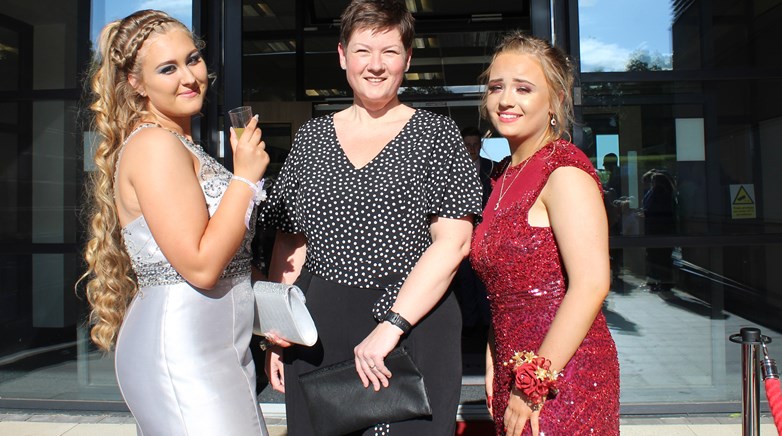 Prom 2019891